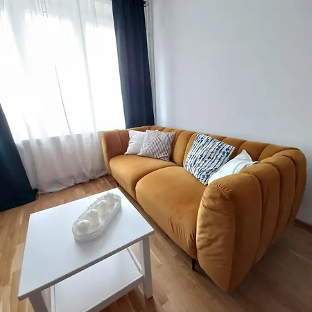 Apartment Royal Park *